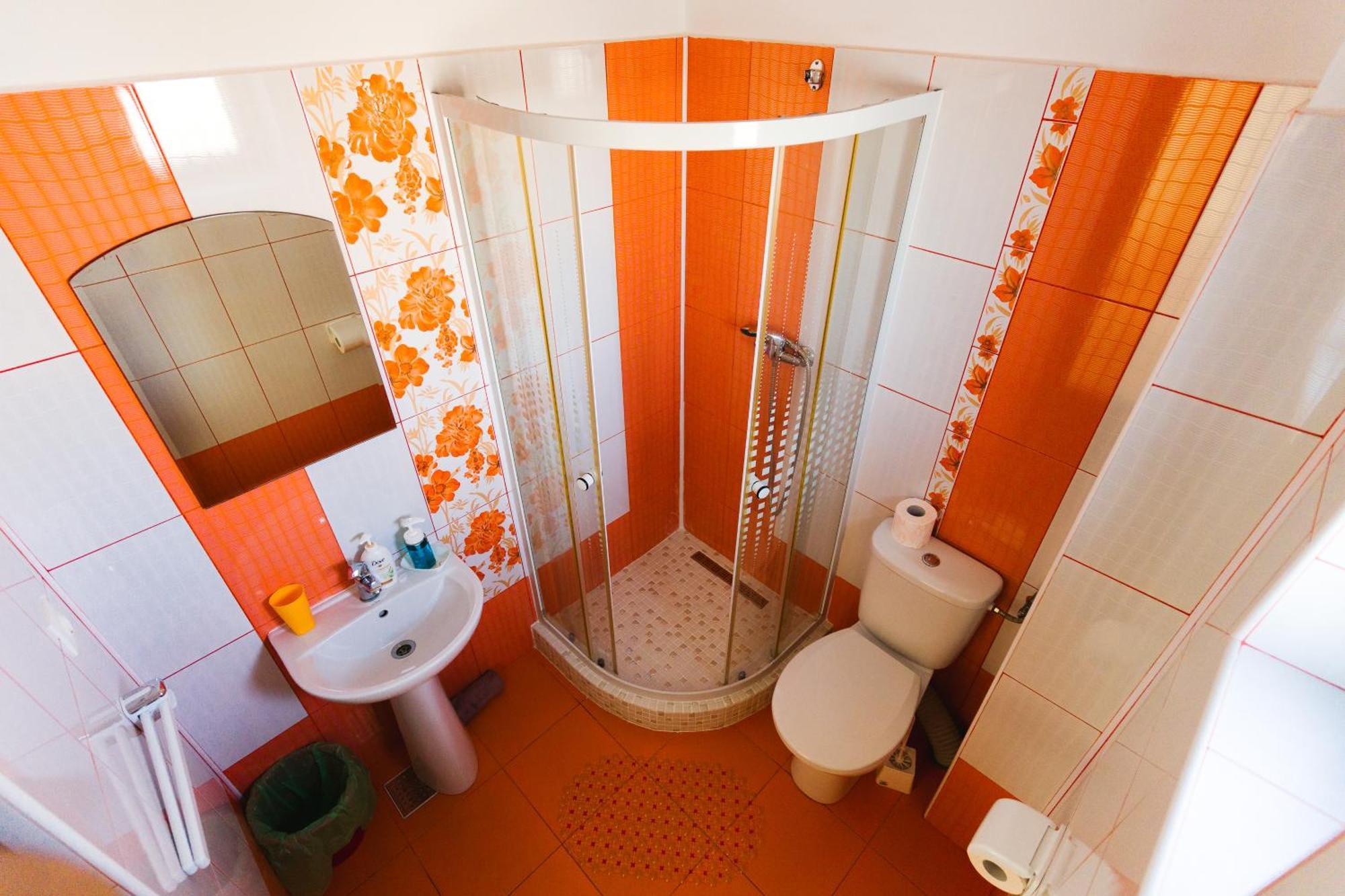 Casa Leahu Hotel Костинещи Екстериор снимка